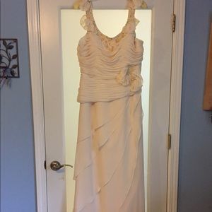 Beautiful full length evening gown - never worn